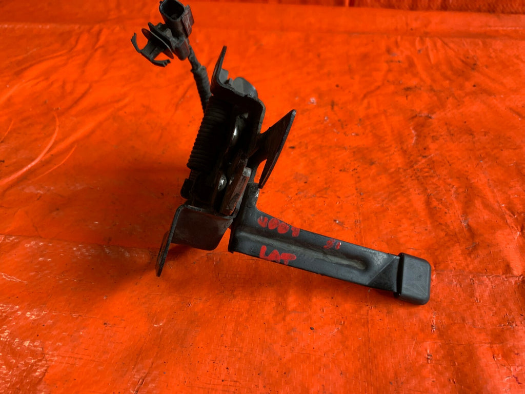 OEM 2007 07 HONDA CIVIC SI COUPE   EXTERIOR FRONT HOOD LATCH5
