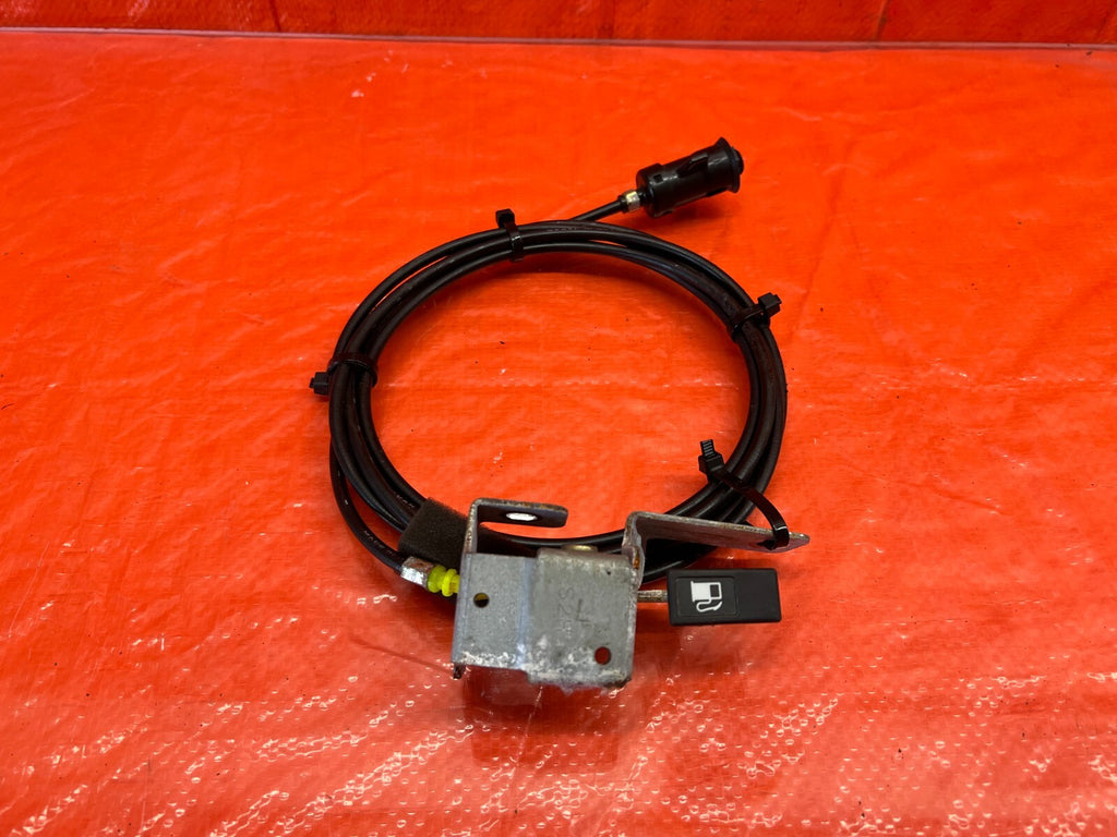 02 06 ACURA RSX BASE & TYPE S   GAS FUEL LID RELEASE CABLE W/ LEVER   OEM #1494
