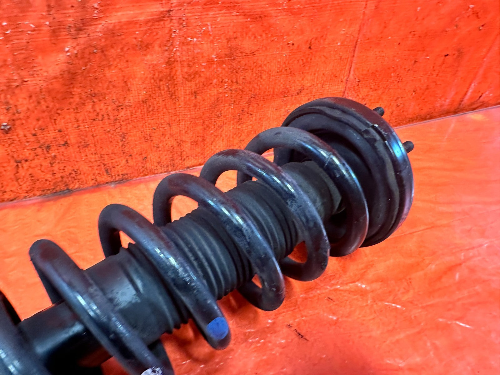 04 05 ACURA TSX   SHOCK AND SPRING STRUT   PASSENGER RIGHT FRONT   OEM #3227