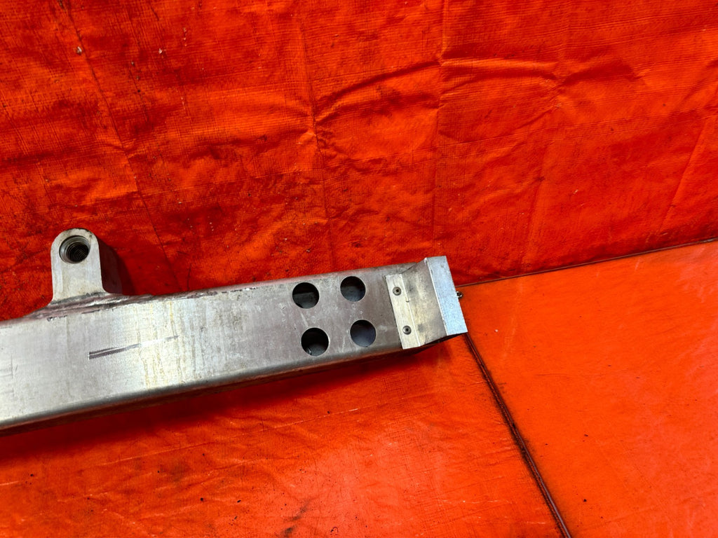08 15 INFINITI G37 COUPE   FRONT CRASH BEAM REINFORCEMENT IMPACT RE BAR OEM  3291