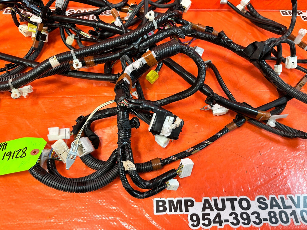 2002 LEXUS SC430   FLOOR WIRE HARNESS WIRING LOOM   82161 24060   OEM #2616