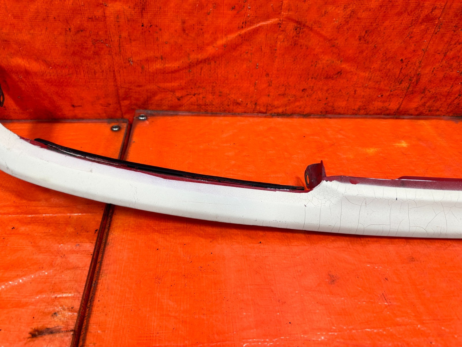 90 91 HONDA CIVIC HATCHBACK   FRONT BUMPER GRILLE INSERT  ASSEMBLY   OEM 3258