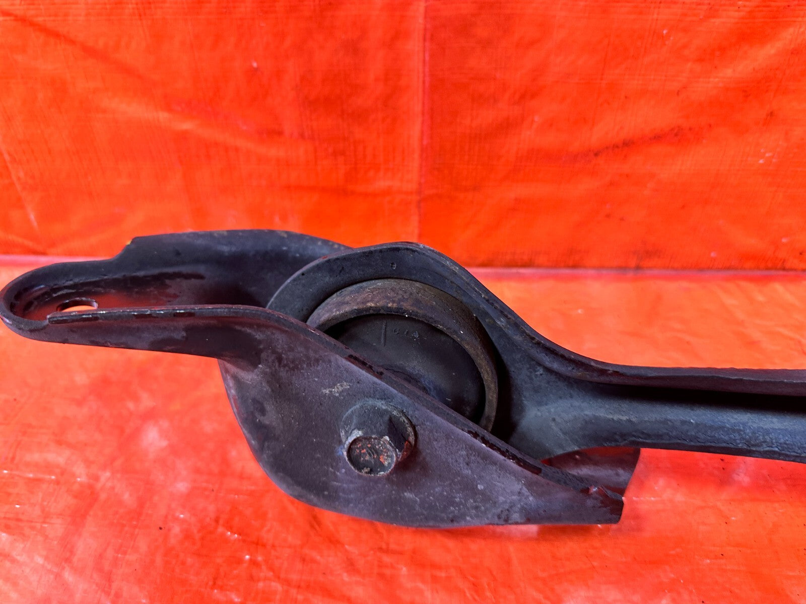 92 96 HONDA PRELUDE   DRIVER LEFT REAR TRAILING ARM LATERAL ARM OEM 27313