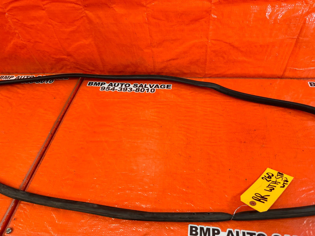 06 11 CIVIC 4D SEDAN   PASSENGER RIGHT REAR WEATHER STRIP SEAL GASKET OEM #2605