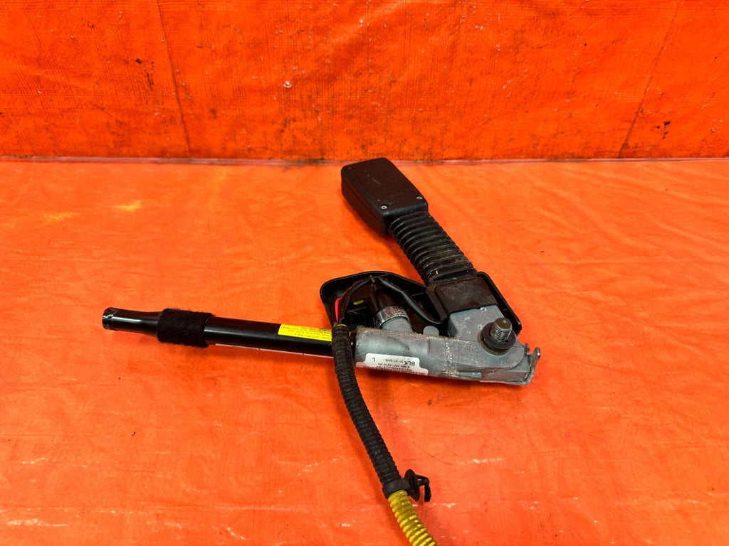 02 05 HONDA CIVIC SI EP3 HATCH DRIVER LEFT FRONT SEAT BELT BUCKLE CLIP OEM #3082