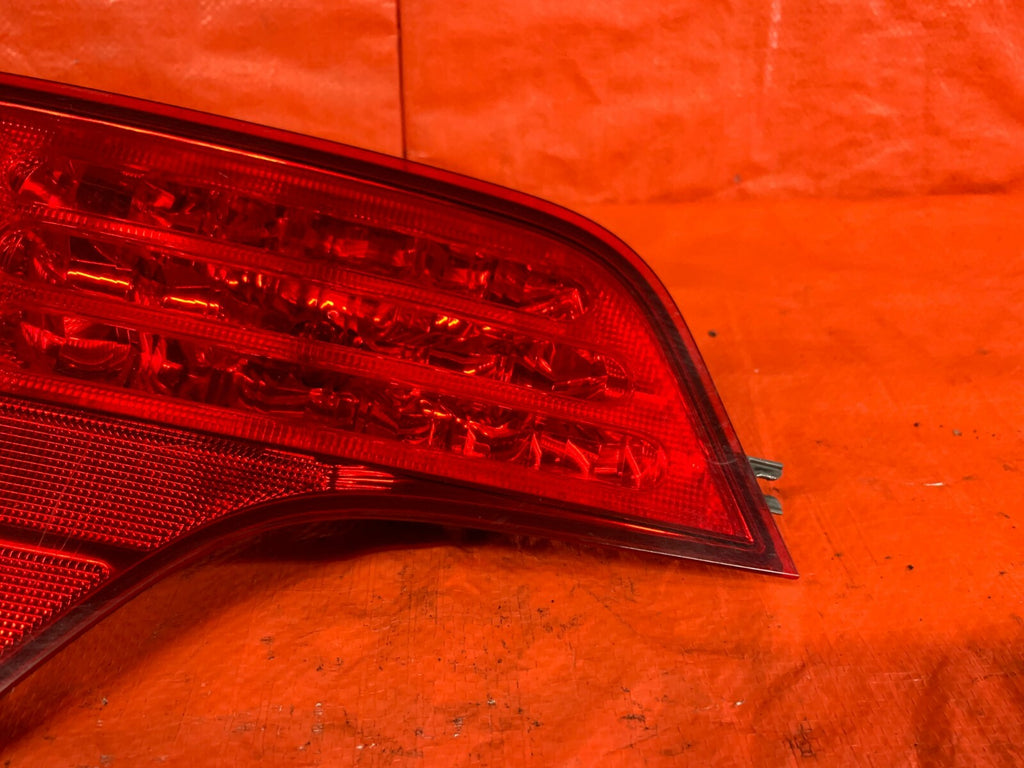 07 11 HONDA CIVIC 4 DOOR SEDAN   DRIVER LEFT INNER TRUNK TAIL LIGHT LAMP OEM3