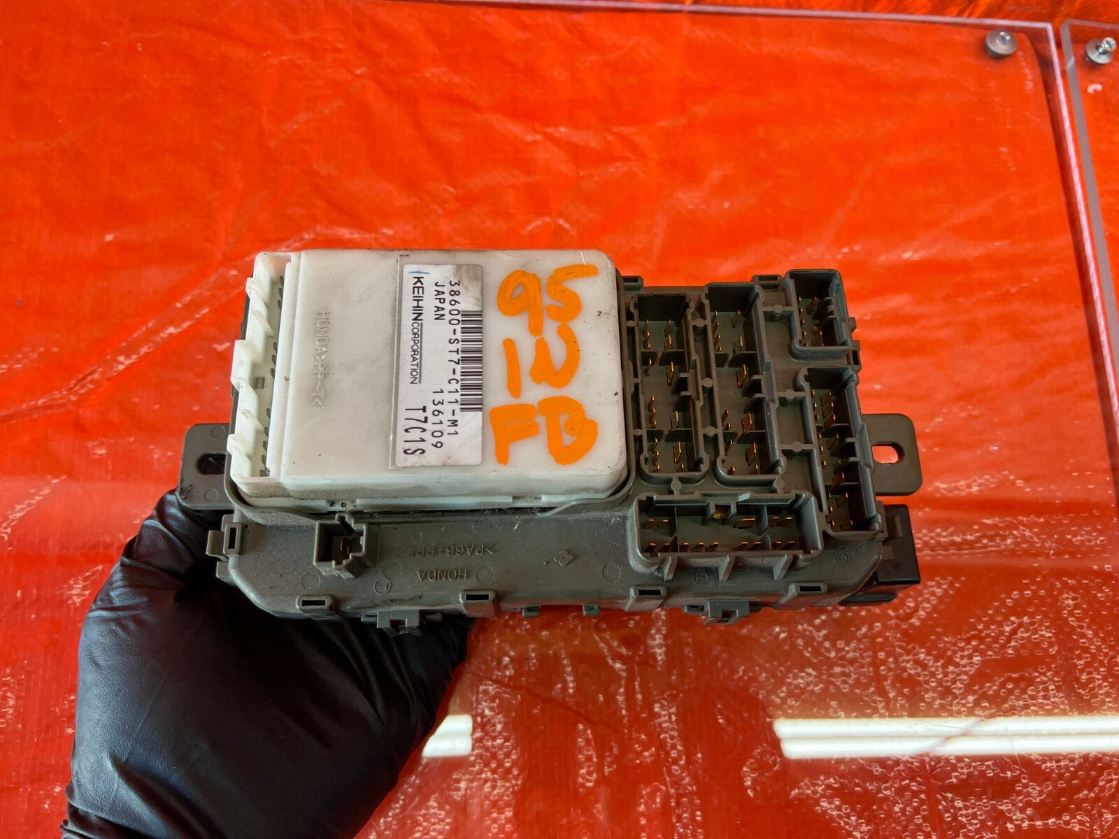 98 01 ACURA INTEGRA 2 DOOR   INTERIOR CABIN FUSE JUNCTION BOX PANEL   OEM #955