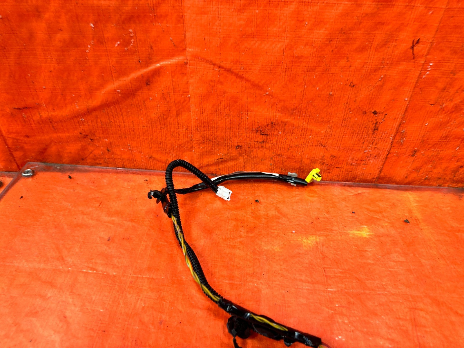 09 13 INFINITI G37 CONVERTIBLE   PASSENGER RIGHT DOOR HARNESS WIRE LOOM OEM 3105
