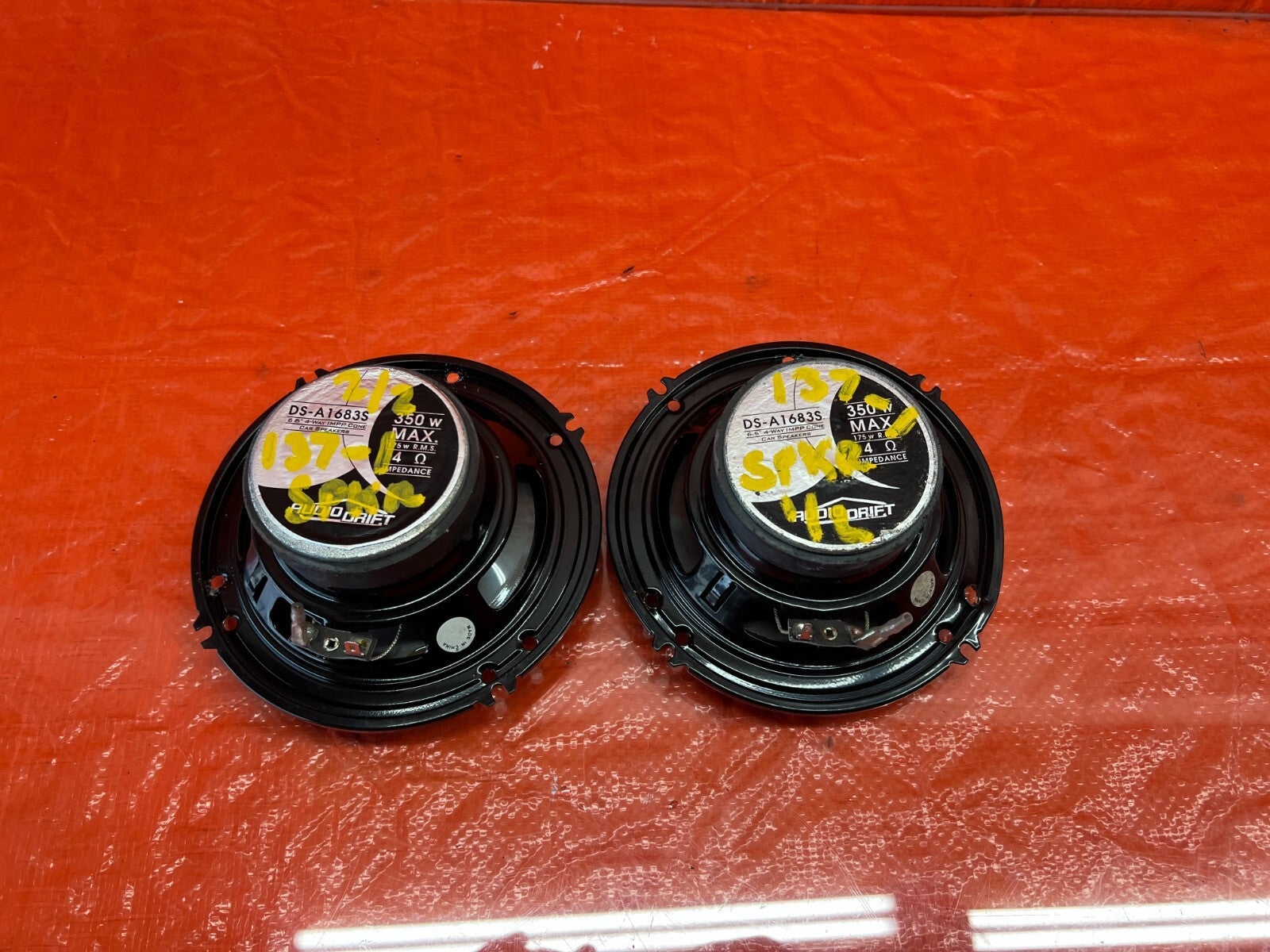 AUDIO DRIFT BRAND DS A1683S SPEAKER SET OF 2 TWO   USED SPEAKER SET / PAIR 137 16