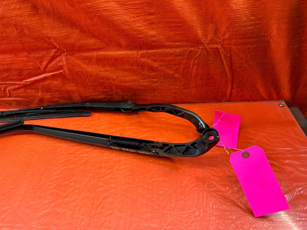 13 17 HONDA ACCORD SEDAN   LEFT & RIGHT WINDSHIELD WIPER ARMS   OEM #2416