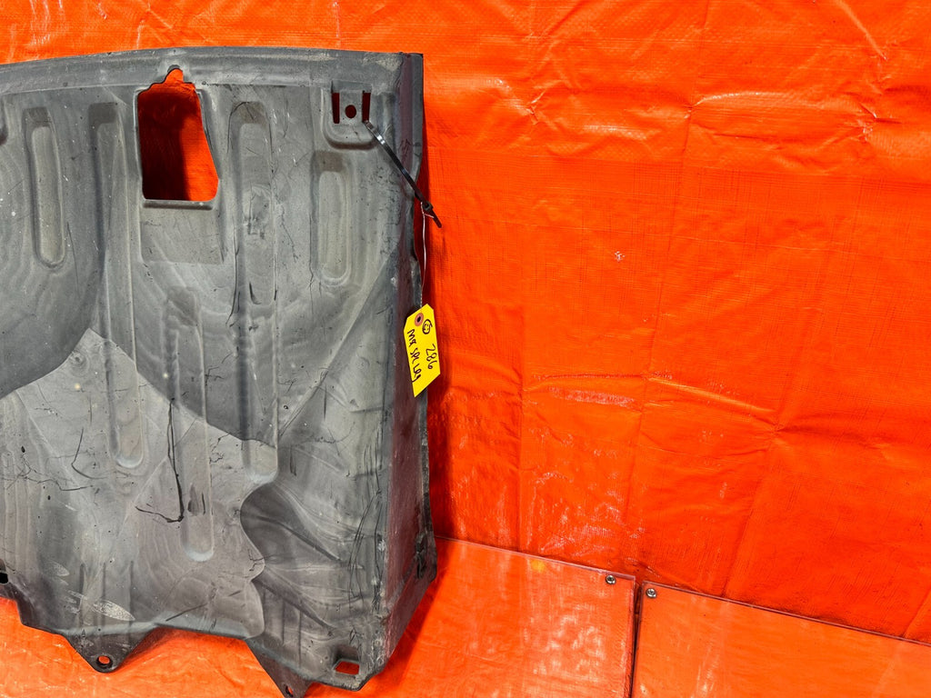 06 11 HONDA CIVIC 2D COUPE   FUEL TANK PLASTIC SPLASH SHIELD COVER   OEM #2862