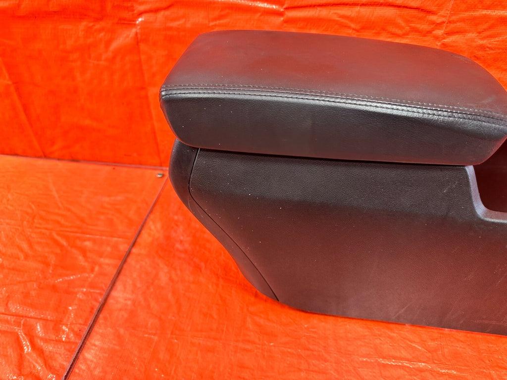 09 14 ACURA TSX   ARM REST / CENTER CONSOLE STORAGE COMPARTMENT   BLACK OEM #2791