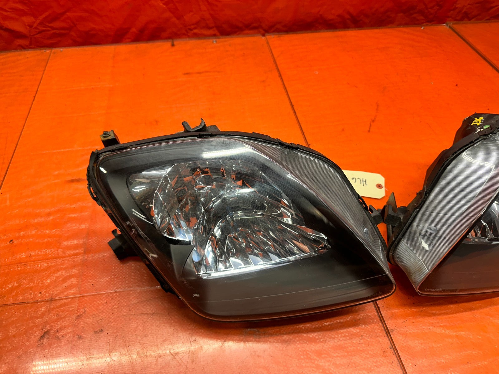 97 01 HONDA PRELUDE 2.2L BLACK HOUSING AFTERMARKET LEFT RIGHT HEADLIGHTS #33616