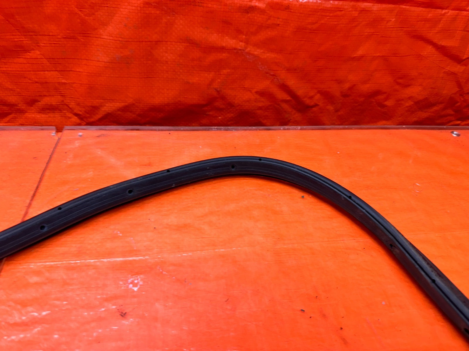 02 06 ACURA RSX LEFT DRIVER DOOR CHASSIS WEATHERSTRIP SEAL OEM #06RSX3