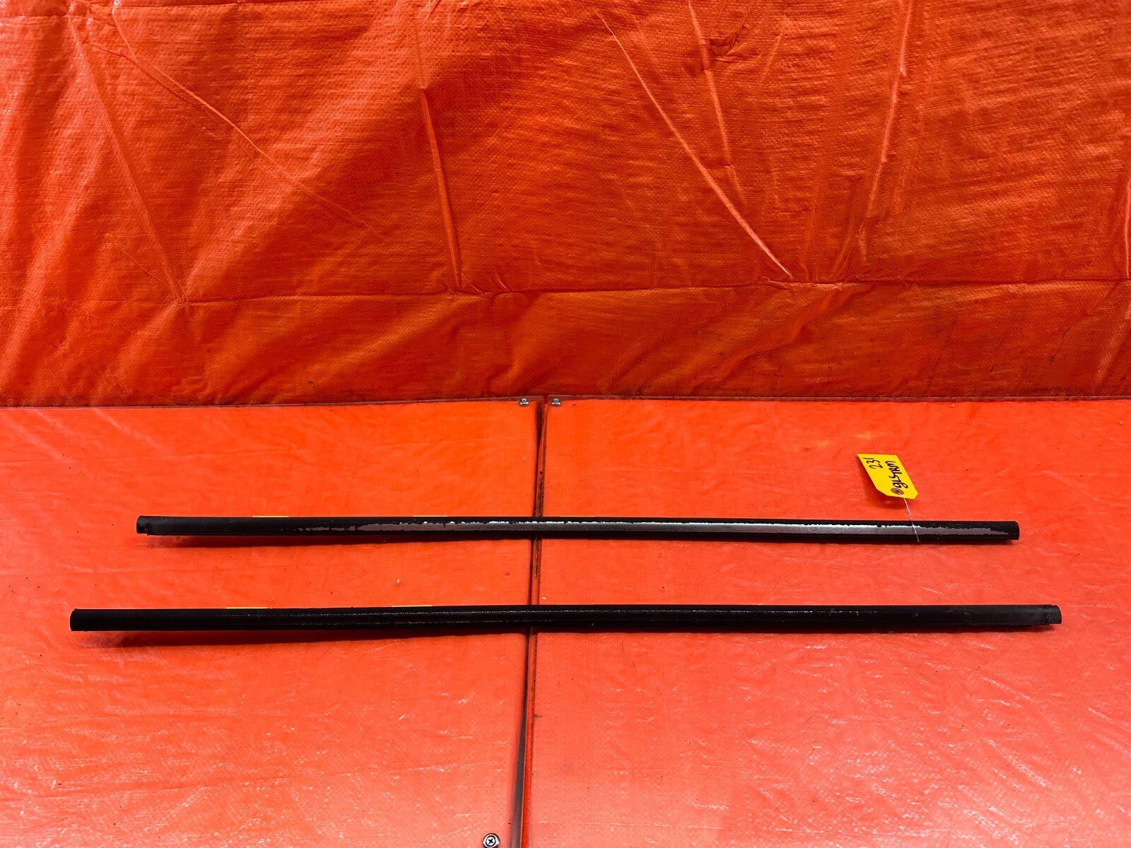 96 00 HONDA CIVIC COUPE HATCH EXTERIOR DOOR WINDOW GLASS TRIM SET LEFT RIGHT 2310