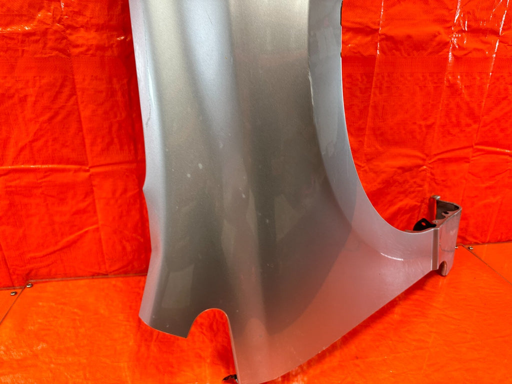 06 11 HONDA CIVIC SEDAN   FENDER   RIGHT SIDE   GRAY COLOR   OEM #2709