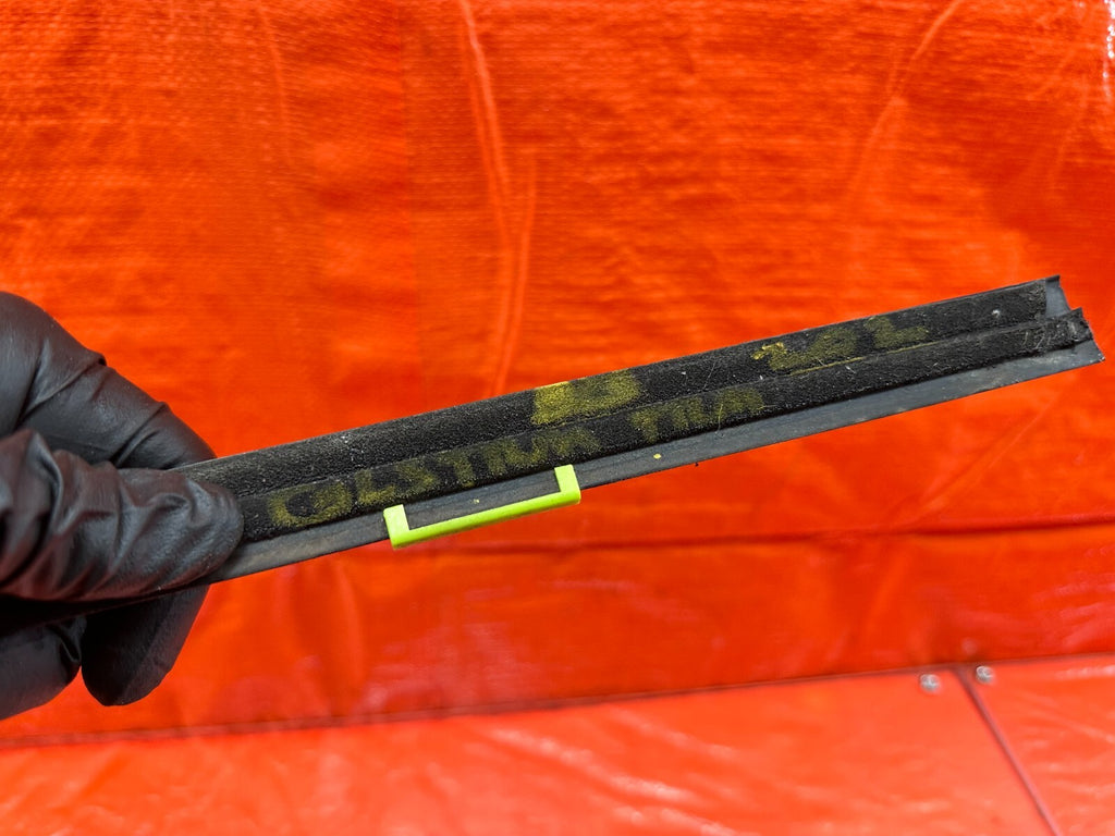 96 00 HONDA CIVIC COUPE HATCH EXTERIOR DOOR WINDOW GLASS TRIM SET LEFT RIGHT 20215
