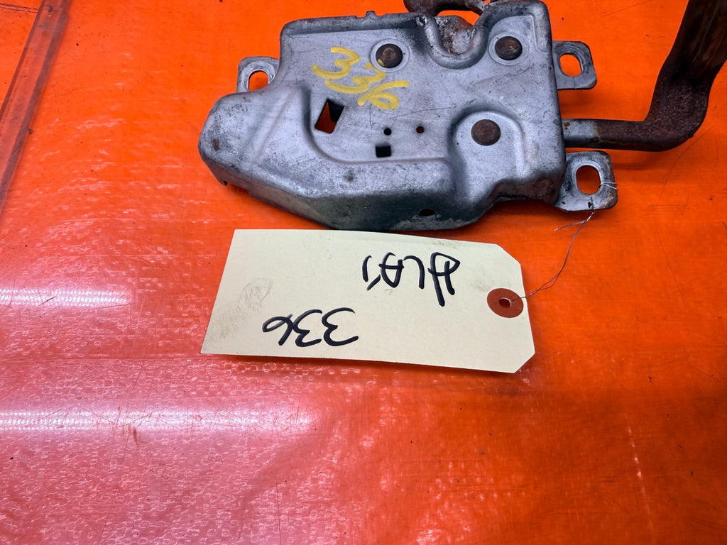 97 01 HONDA PRELUDE 2.2L FRONT HOOD LOCK LATCH CATCH ACTUATOR ASSEMBLY OEM #3367