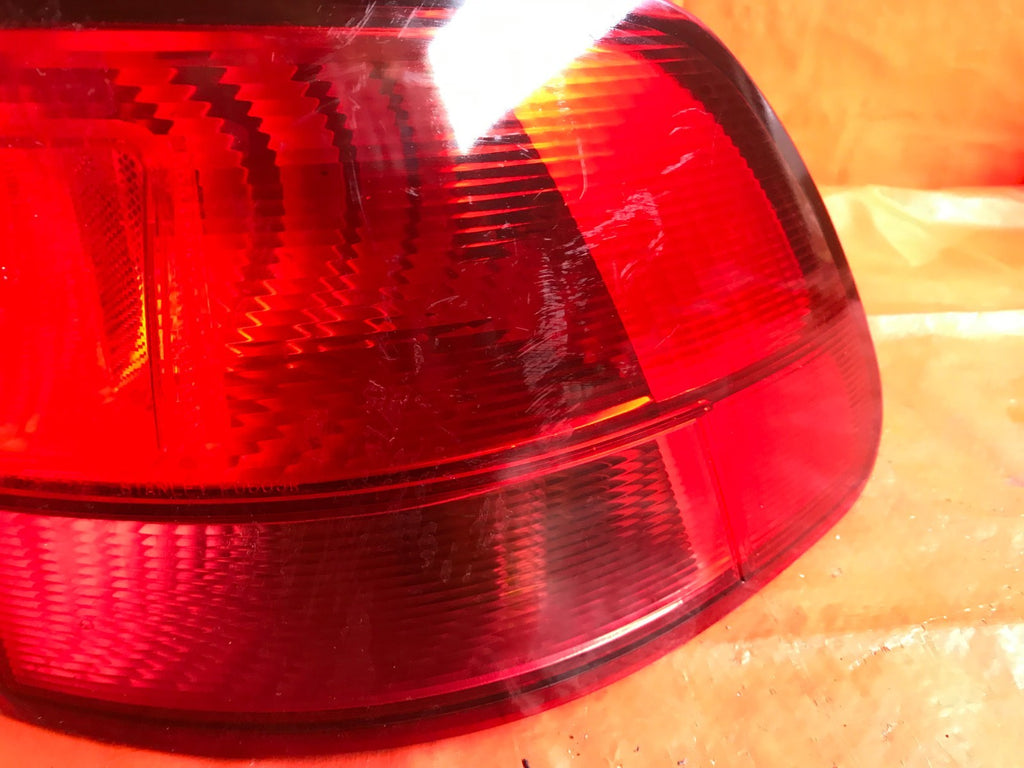 OEM 1999 99 HONDA ORTHIA PASSENGER RIGHT TAIL LIGHT LAMP R RH 3