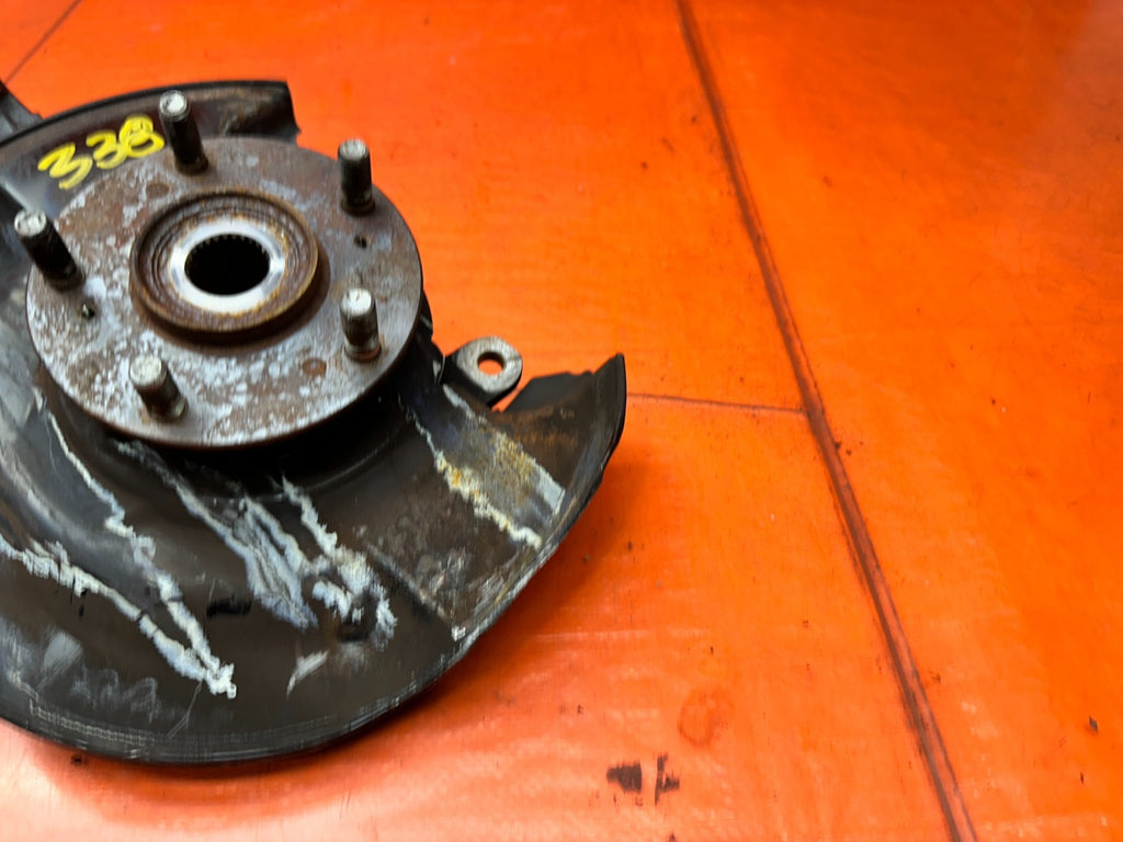 04-05 ACURA TSX 2.4L FRONT RIGHT PASSENGER SPINDLE KNUCKLE HUB OEM #3384