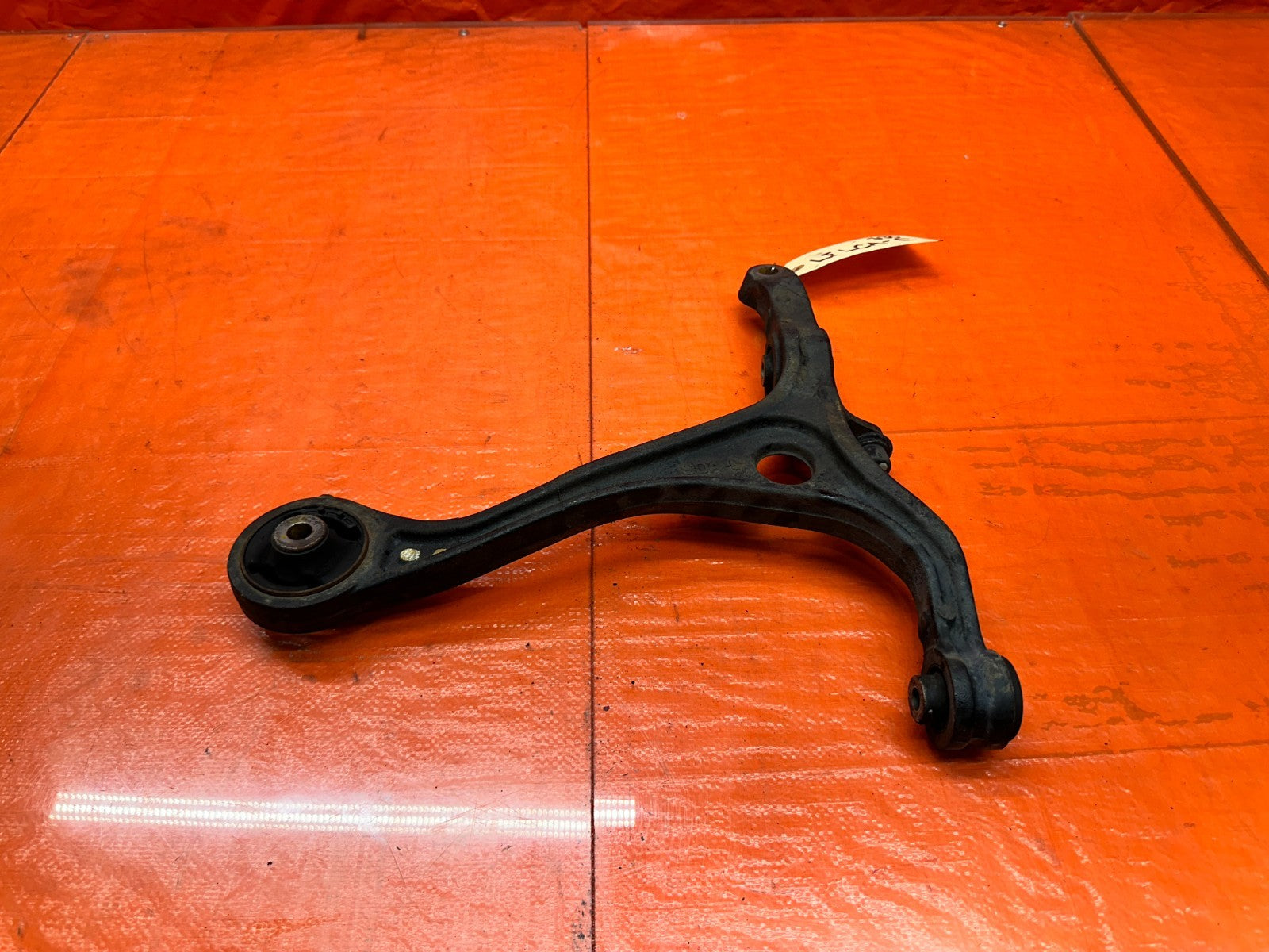 04 08 ACURA TSX 2.4L LEFT DRIVER FRONT LOWER CONTROL ARM OEM #33010