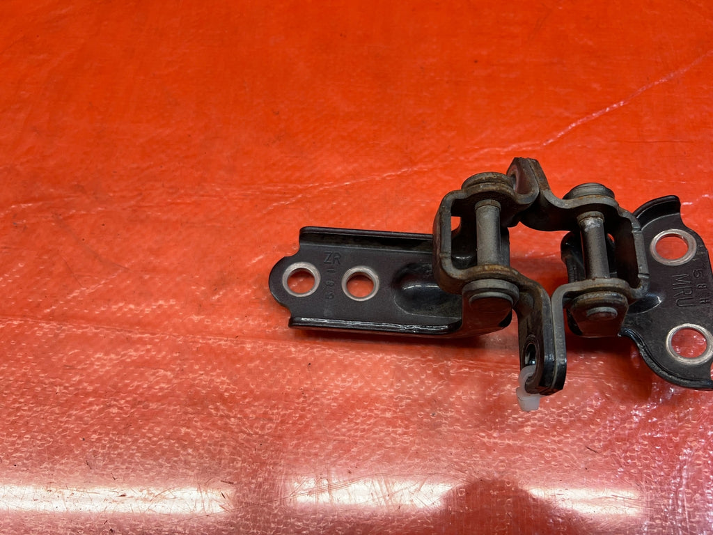 15 21 SUBARU WRX & STI   PASSENGER RIGHT REAR DOOR HINGE SET UPPER LOWER OEM 1706