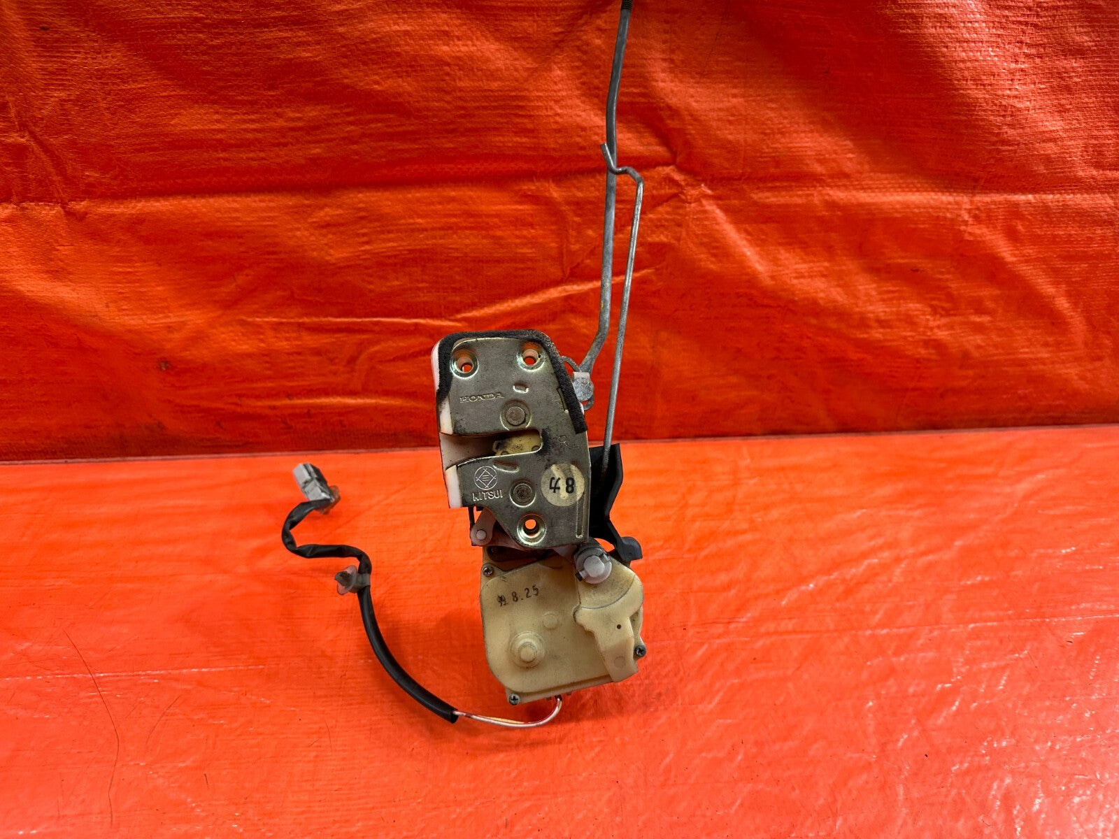 94 01 INTEGRA SEDAN   PASSENGER RIGHT FRONT DOOR LOCK ACTUATOR   OEM #2291