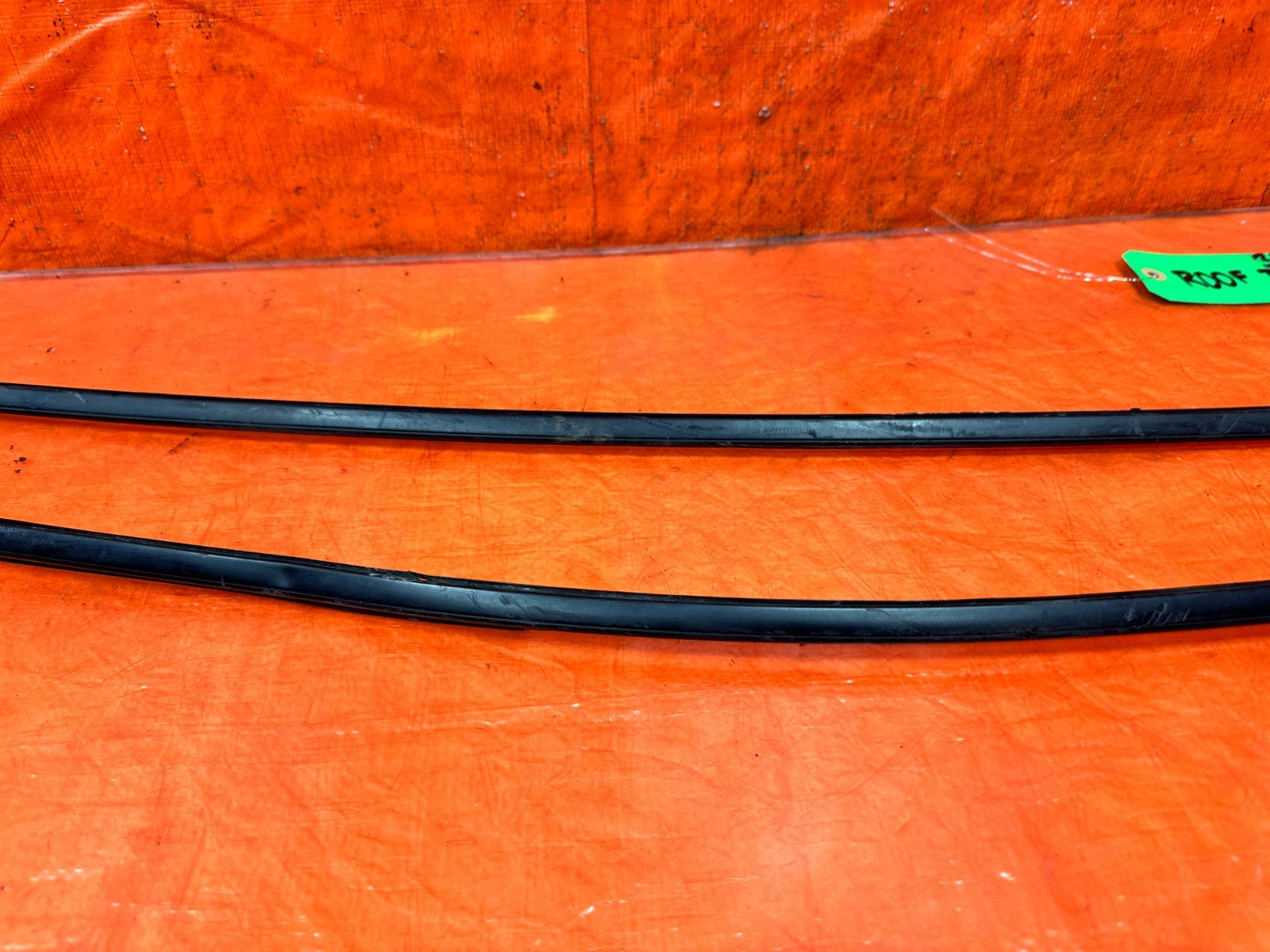 14 24 INFINITI Q50   LEFT & RIGHT   ROOF TRIM ROOF DRIP MOLDING TRIM   OEM #31612