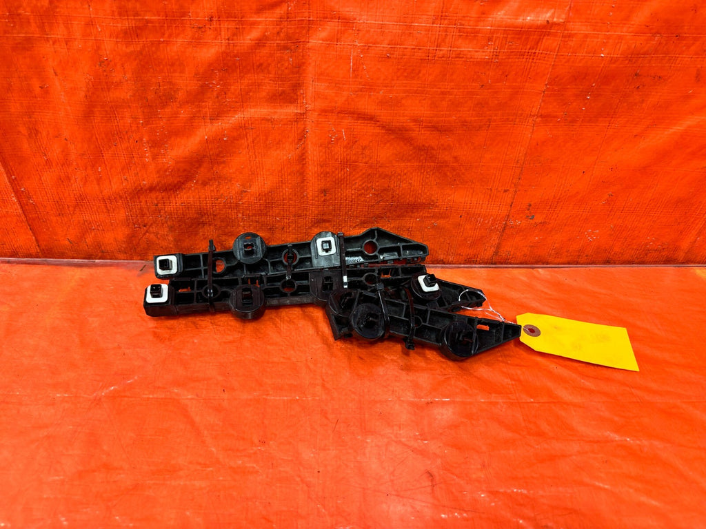 2020 20 INFINITI Q50   ALL 4 REAR BUMPER MOUNTING BRACKETS LEFT RIGHT OEM 2962