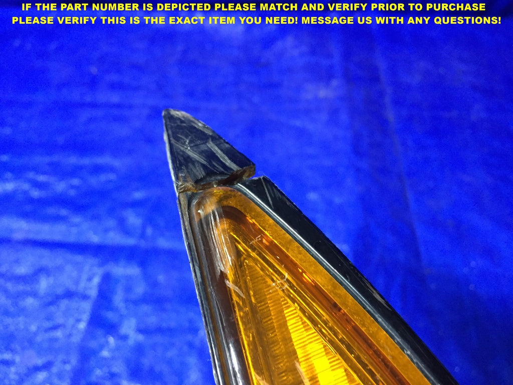 OEM 1993 1994 INFINITI J30 DRIVER LEFT TAIL LIGHT HAS DAMAGE LOOK AT PICTURES9
