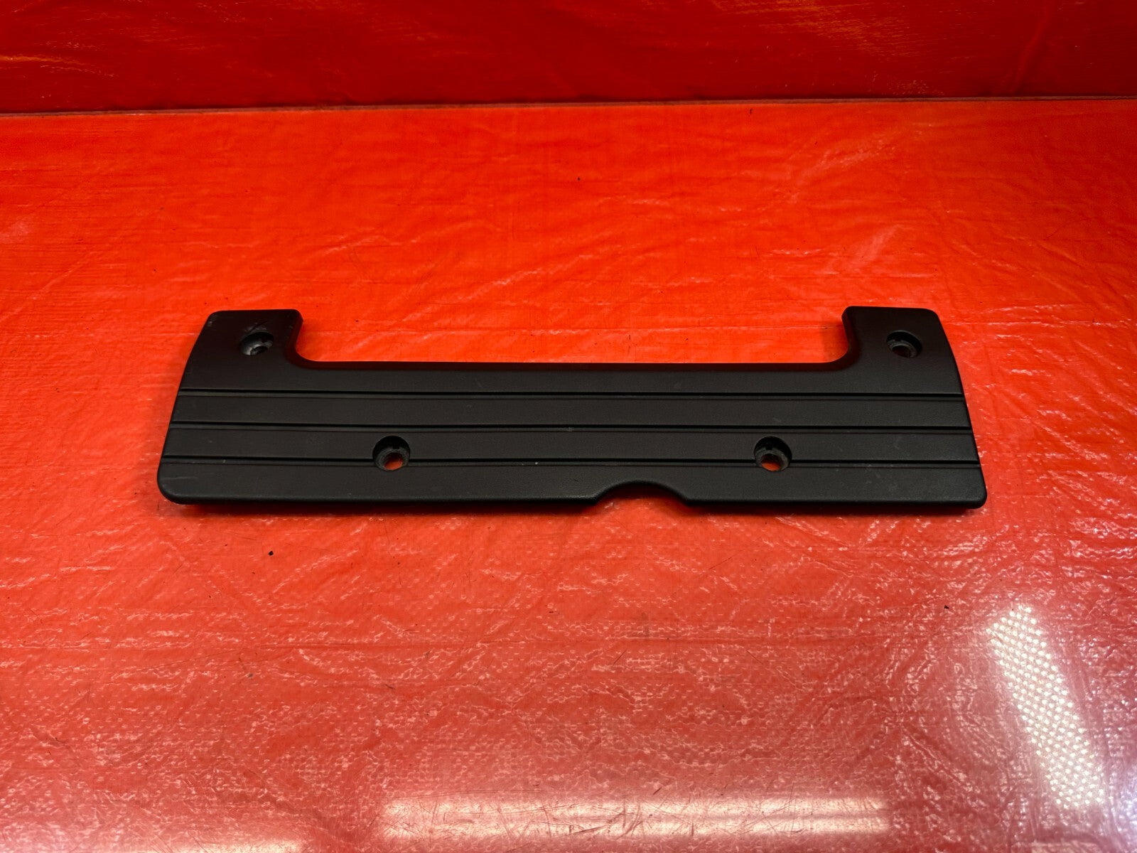 02 05 HONDA CIVIC SI EP3 HATCHBACK   IGNITION COIL PACK COVER TRIM PLASTIC #1870