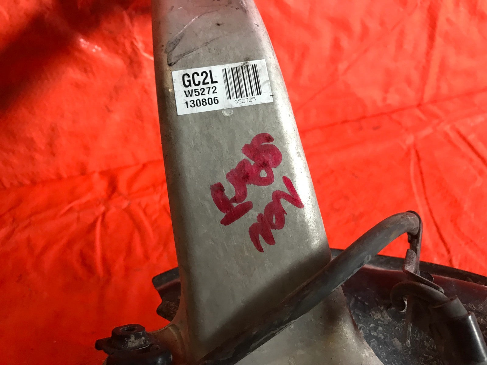 OEM 2016 2017 LEXUS IS350 DRIVER LEFT FRONT SPINDLE KNUCKLE HUB   RWD   BASE MDL7