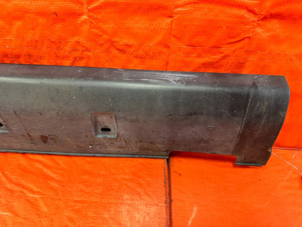 94 01 ACURA INTEGRA   2 DOOR   SIDE SKIRT ROCKER MODLING RIGHT SIDE OEM #3092