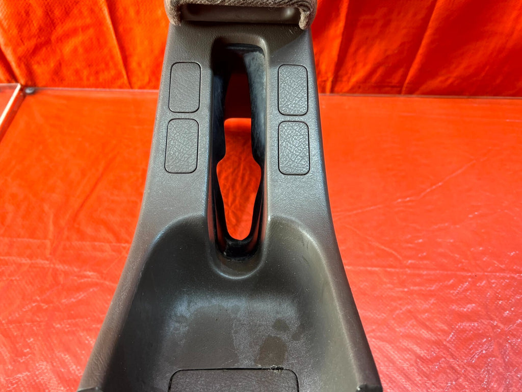 94 01 ACURA INTEGRA   ARM REST / CENTER CONSOLE STORAGE COMPARTMENT TAN OEM #1644