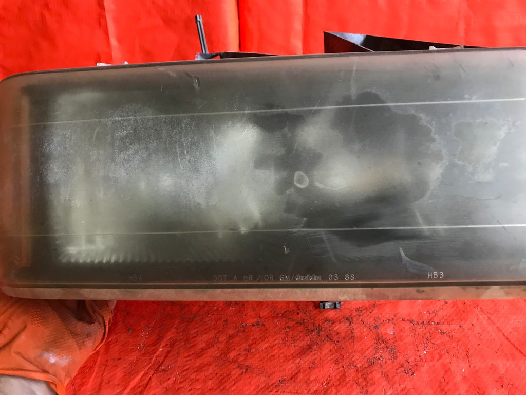 OEM 2004 04 CHEVROLET CHEVY COLORADO PASSENGER RIGHT HEADLIGHT LAMP 152280122