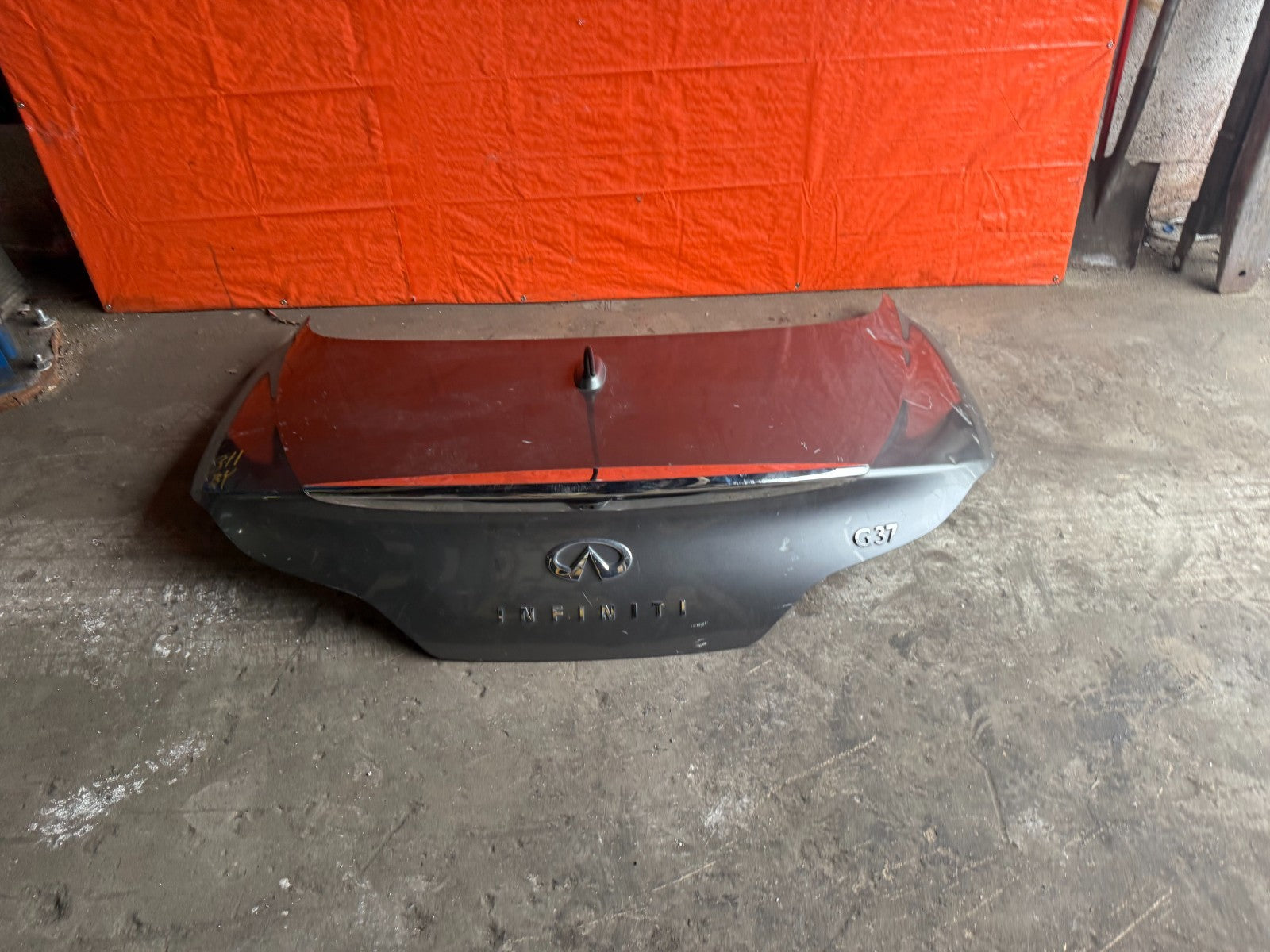 09 15 INFINITI G37 CONVERTIBLE   TRUNK REAR DECK LID TAIL GATE HATCH LATCH   OEM0