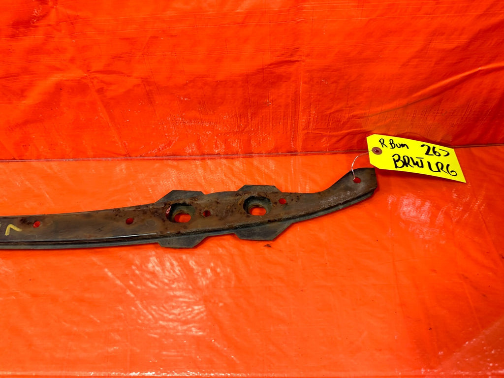 90 97 MAZDA MX 5 MIATA   REAR BUMPER BRACKET RETAINER   OEM FACTORY OE #2675
