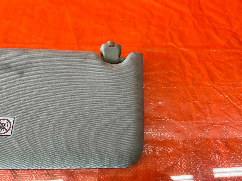 07 08 ACURA TL   SUN VISOR   PASSENGER RIGHT SIDE   GRAY COLOR   OEM FACTORY 1064