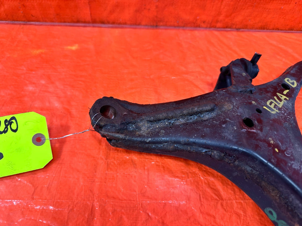 05 06 ACURA RSX   BASE   FRONT LOWER CONTROL ARMS   LEFT & RIGHT   CORE USE ONLY10