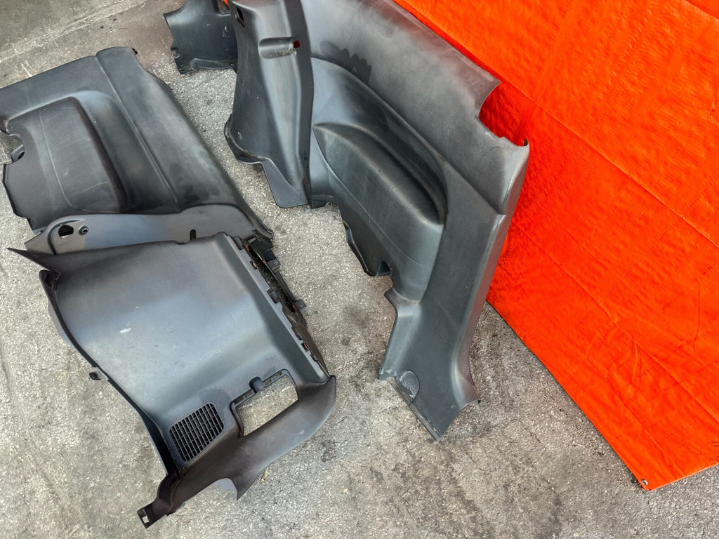96 00 HONDA CIVIC   HATCHBACK   REAR QUARTER PANEL PLASTIC TRIMS OEM #28713
