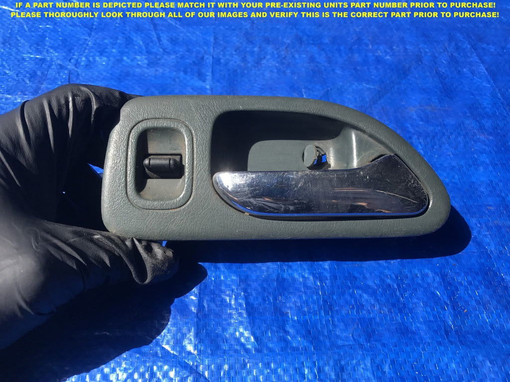 OEM 1994 1995 1996 HONDA ACCORD SEDAN PASSENGER RIGHT REAR INTERIOR DOOR HANDLE0