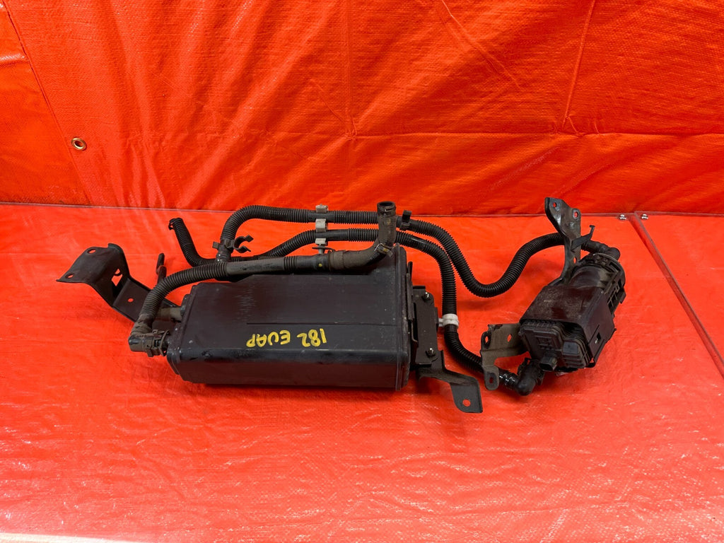 15 21 SUBARU WRX & STI   EJ257 FUEL VAPOR CHARCOAL EVAP TANK CANISTER   OEM #1820