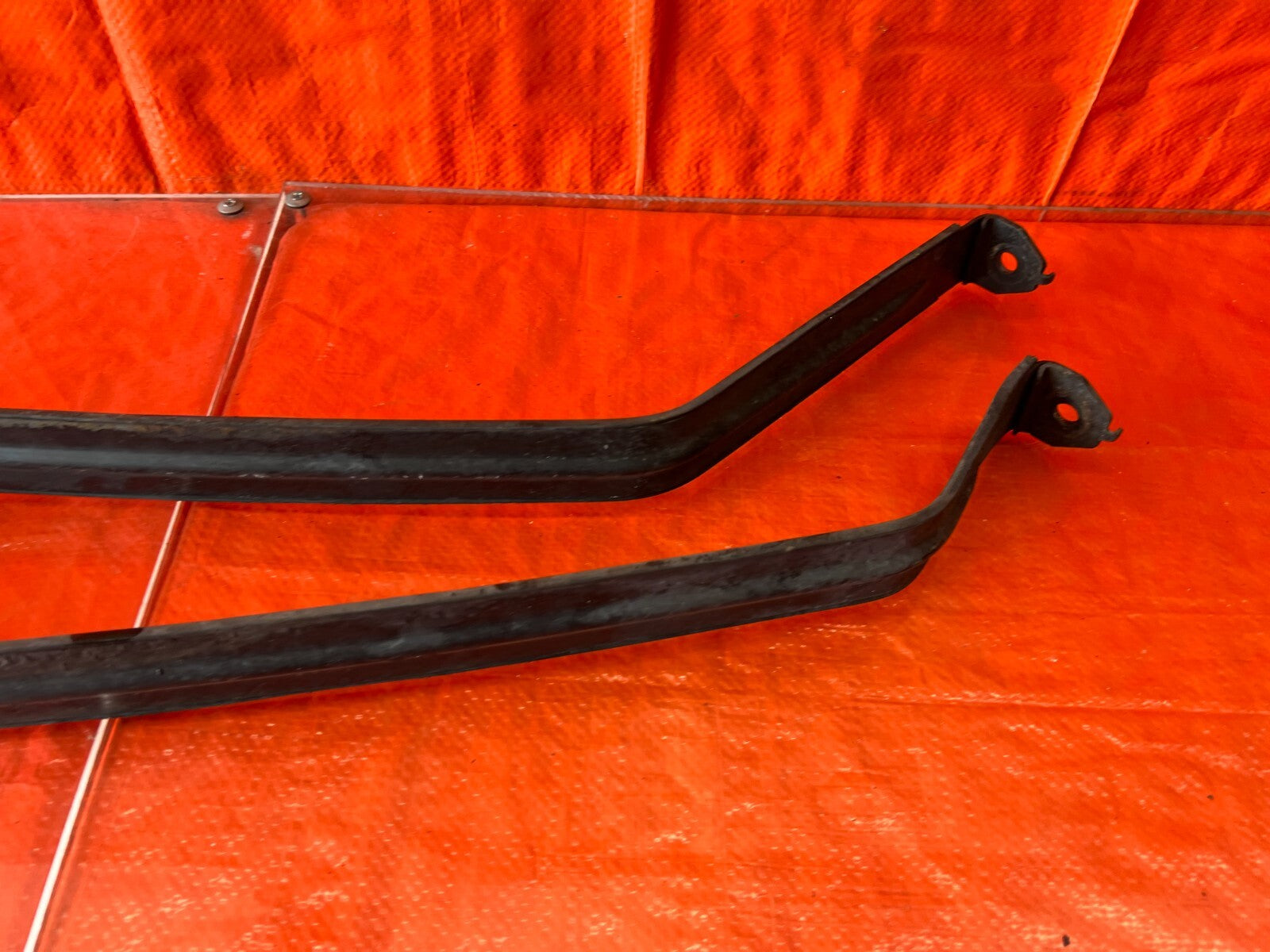 05 06 ACURA RSX   GAS GASOLINE FUEL TANK MOUNTING STRAPS BAND SET   OEM #1284