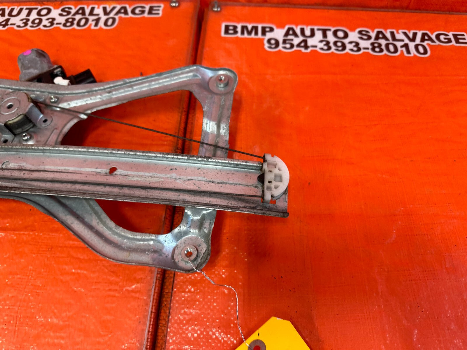 06 11 HONDA CIVIC SEDAN 4 DOOR PASSENGER RIGHT FRONT WINDOW REGULATOR OEM #2605