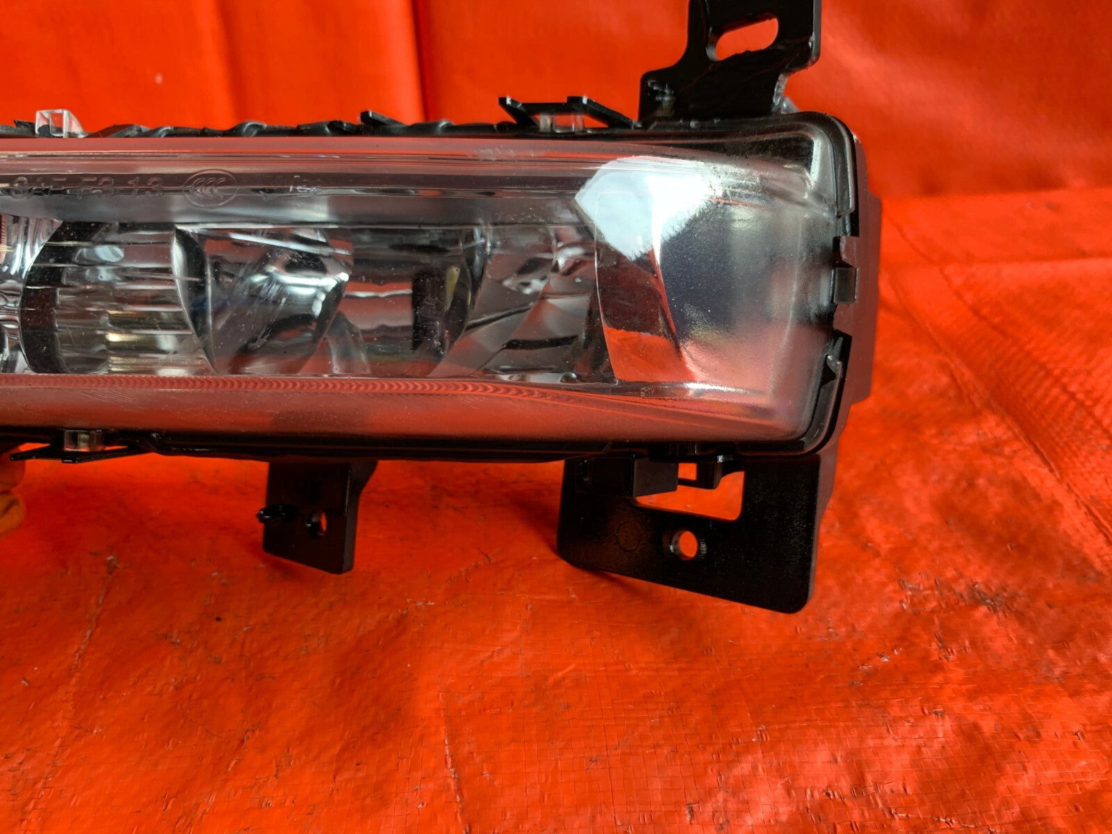 OEM 2017 2018 2019 INFINITI QX30   FOG LIGHT LAMP   DRIVER LEFT FITMENT1