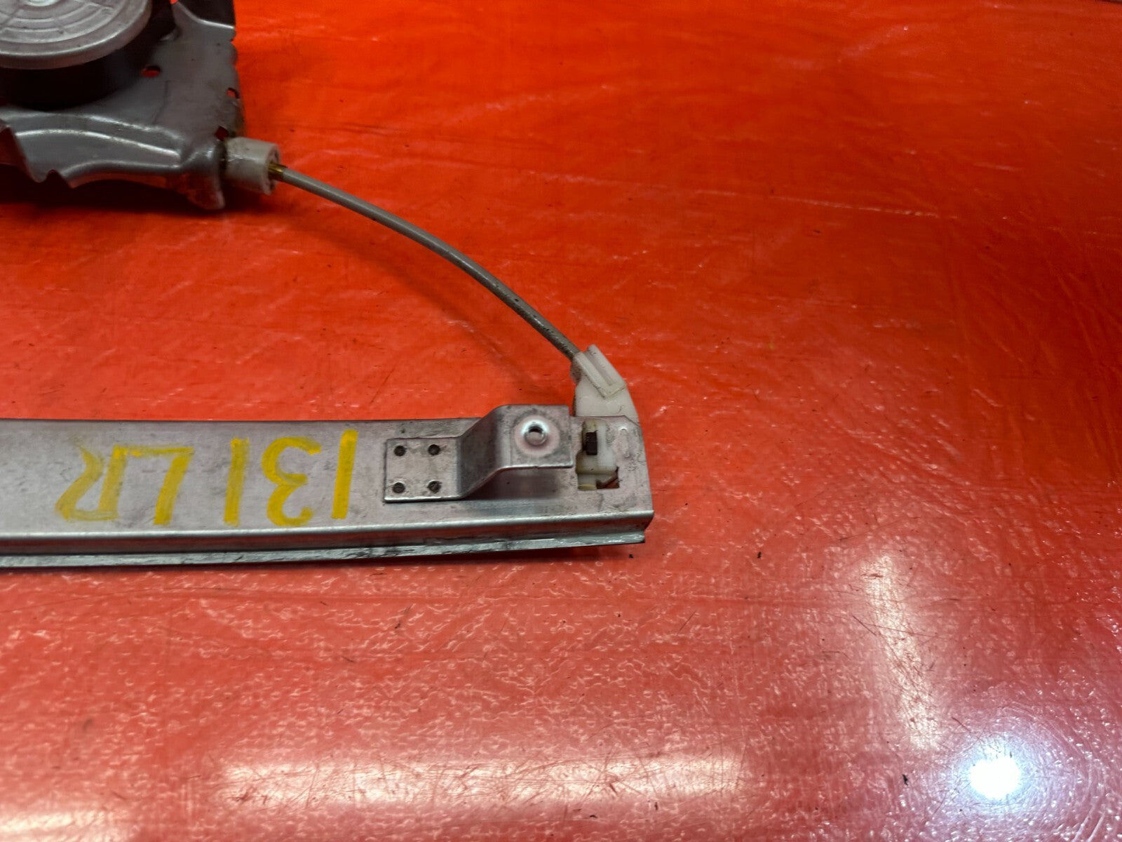 14 20 INFINITI Q50   DRIVER LEFT REAR   WINDOW REGULATOR W/ MOTOR   OEM #1316