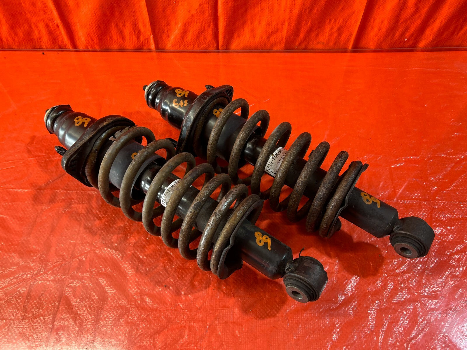 02 04 ACURA RSX TYPE S   REAR SHOCKS & SPRINGS LEFT AND RIGHT FACTORY OEM   890