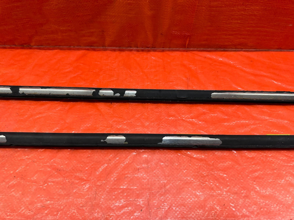 96 00 HONDA CIVIC COUPE HATCH EXTERIOR DOOR WINDOW GLASS TRIM SET LEFT RIGHT 2027
