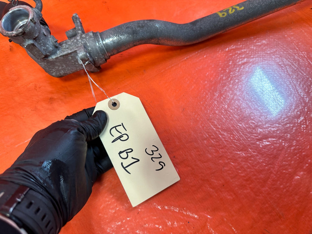 08 15 INFINITI G37 Q60 3.7L VQ37 REAR ENGINE WATER COOLANT PASSAGE PIPE #32913