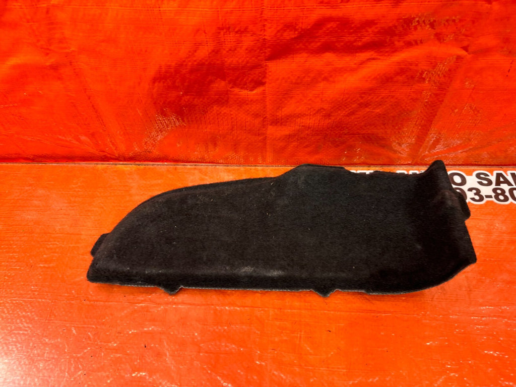 02 06 ACURA RSX   DRIVER LEFT TAIL LIGHT LAMP TRIM  BLACK   OEM #06DC52